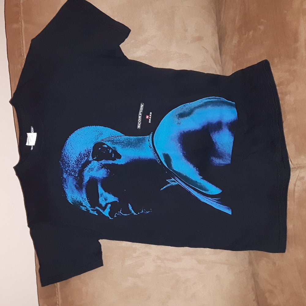 Black Scorpion Tshirt by Drake